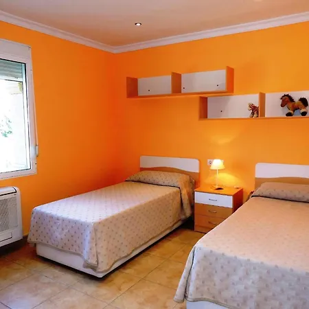 Holiday home Klimatisierte Seniola *
