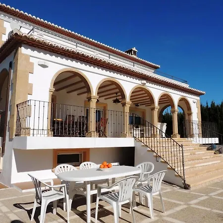 Holiday home Klimatisierte Seniola